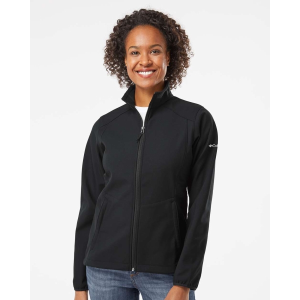 Ladies Columbia Soft Shell Jacket