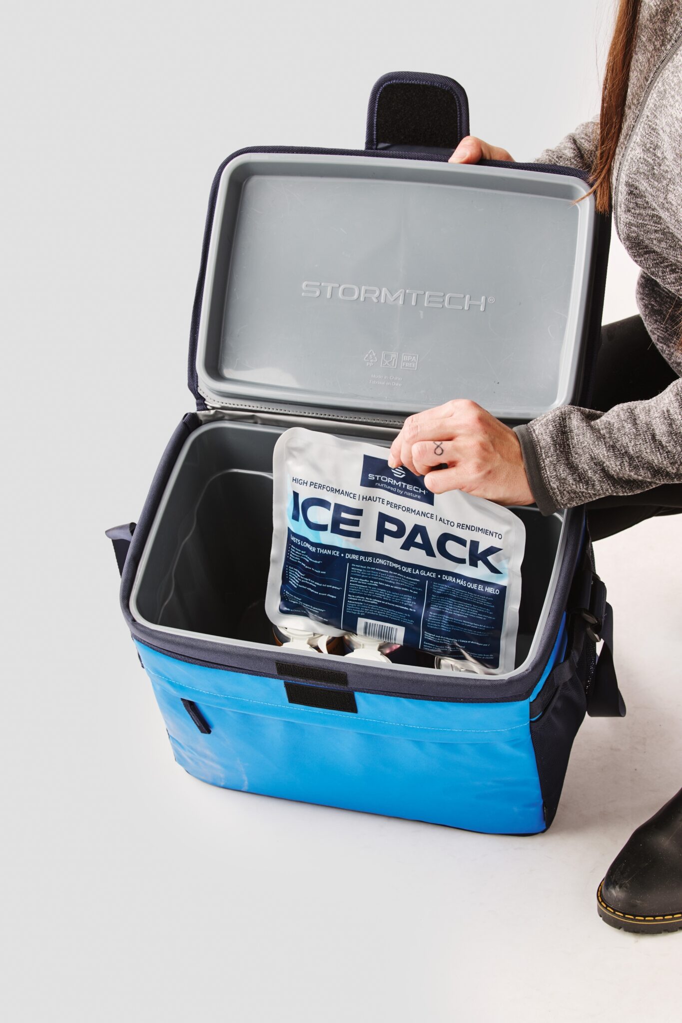 Stormtech Magellan Cooler Bag 30 Can 5 Stormtech Magellan Cooler Bag 30 Can - Image 5